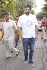 Aditya Roy Kapur at cricket match in Mumbai on 15th Nov 2013